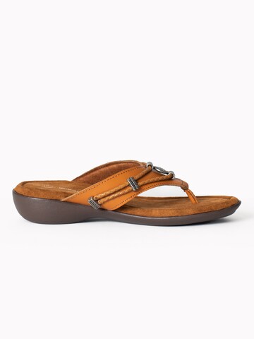 Minnetonka Teenslipper 'Silverthorne360' in Bruin