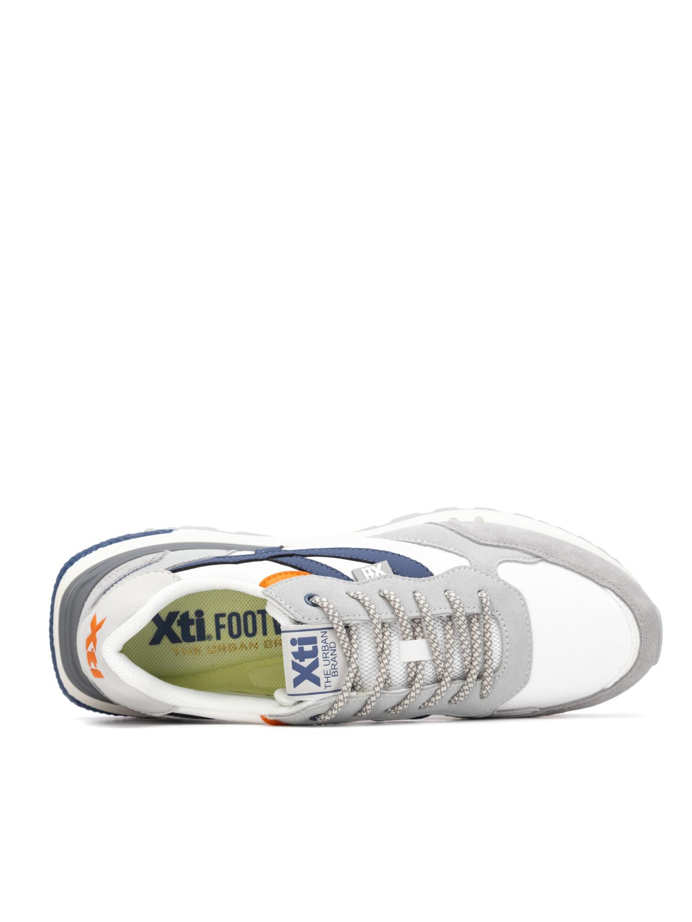 Xti Athletic Shoes in White