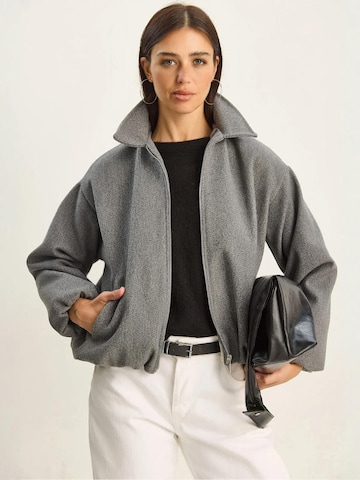 Bianco Lucci Tussenjas in Grijs