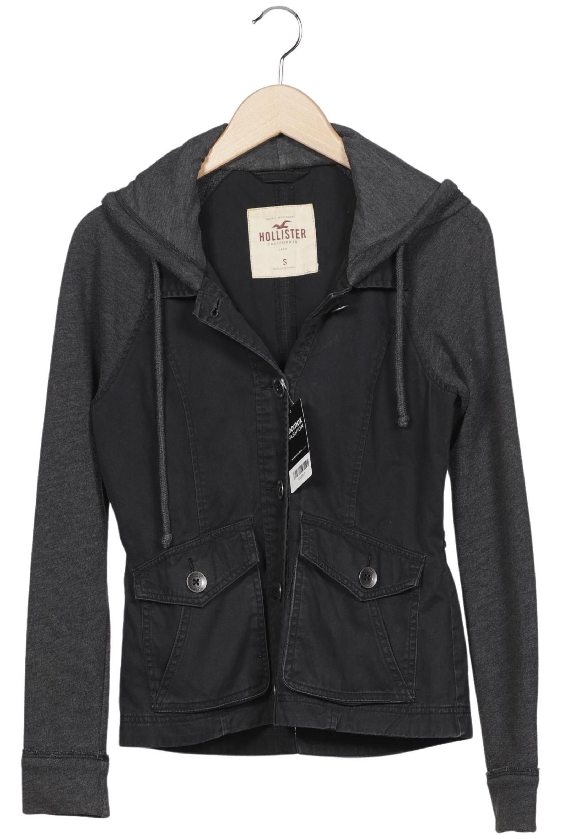 HOLLISTER Jacket & Coat in S in Grey: front