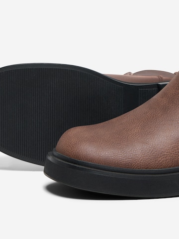 ONLY - Botas Chelsea en marrón