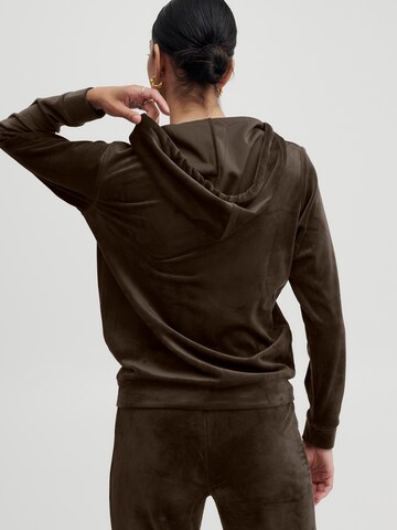 b.young Joggingdragt 'BYMITZA' i brun