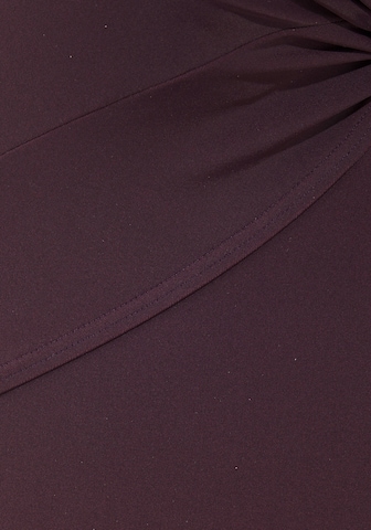 LASCANA Bustier Badeanzug in Lila