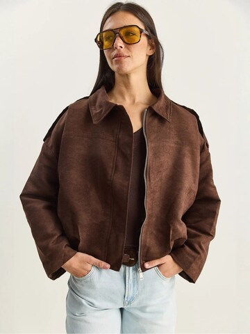 Veste mi-saison Bianco Lucci en marron