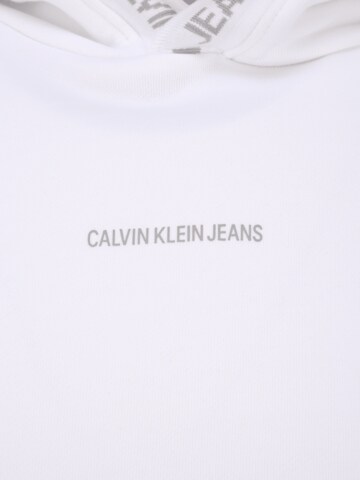 Calvin Klein Jeans Sweatshirt in Weiß