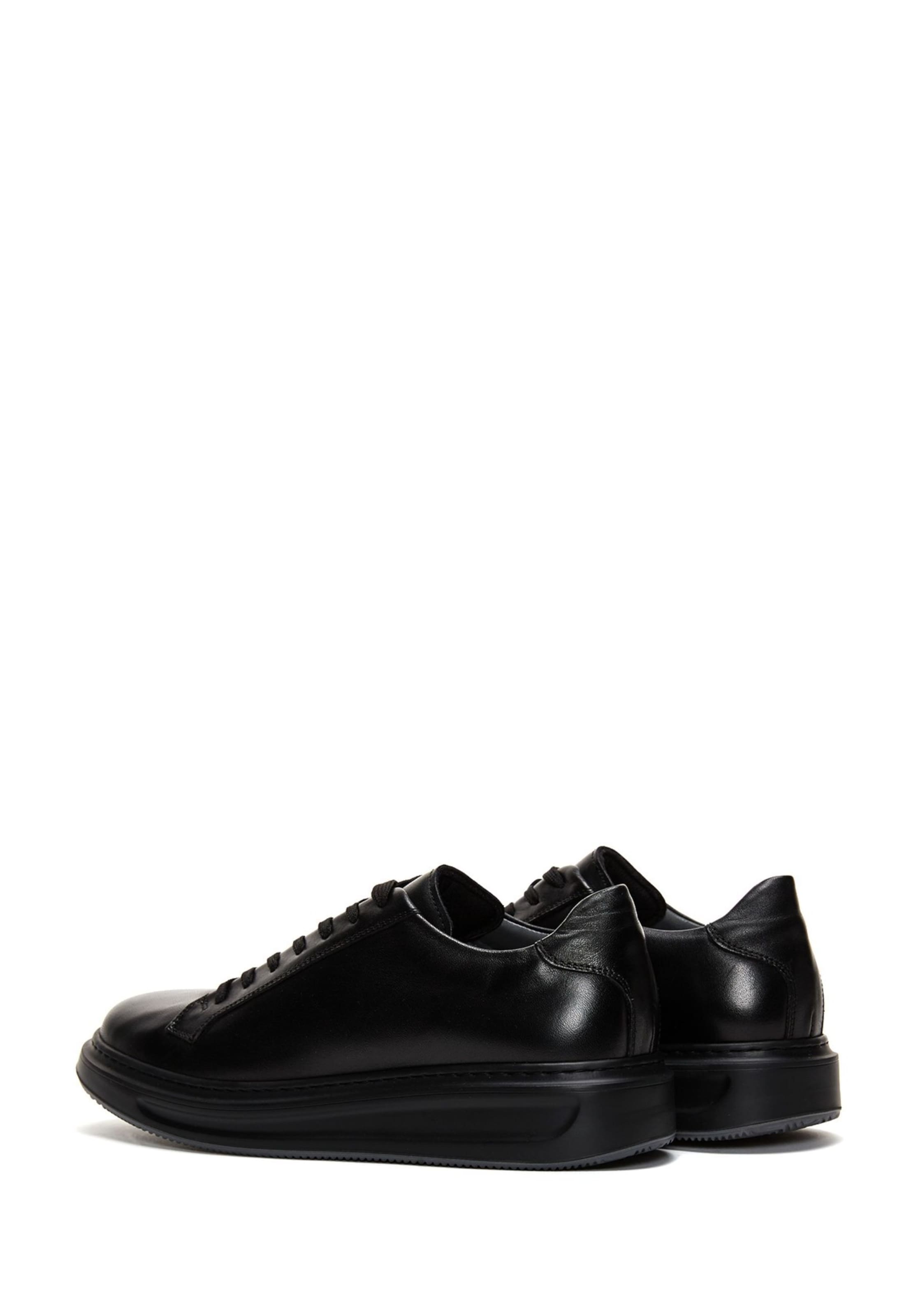 Derimod Athletic lace-up shoe in Black