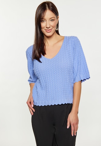 Usha Sweater in Blue: front