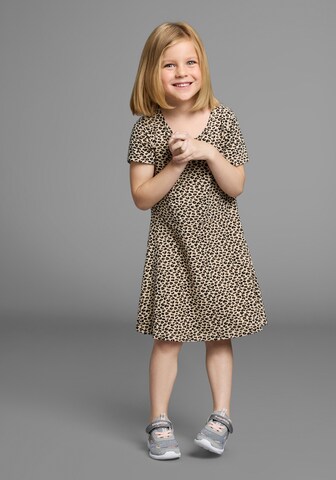Kidsworld Kleid in Beige