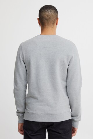 11 Project - Sweatshirt 'Davin' em cinzento