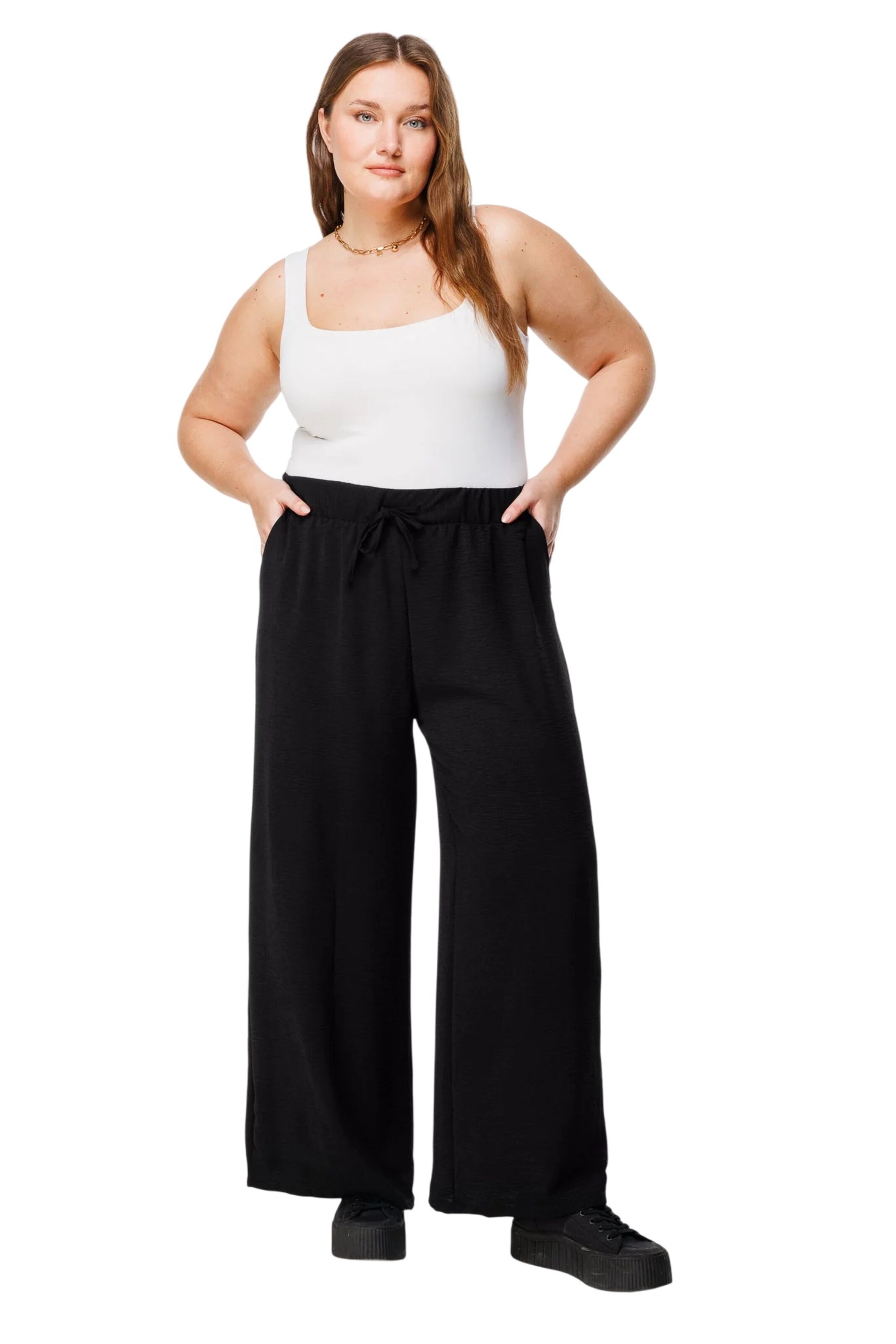 Shape Of You Wide leg Broek in Zwart