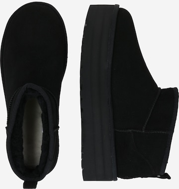 UGG Boots 'Classic Ultra' in Schwarz