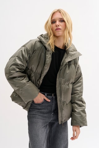 My Essential Wardrobe Winterjas 'Glossy' in Groen