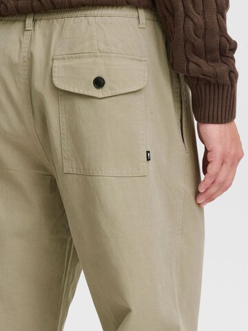!Solid - Tapered Calças com pregas 'Moose Liam' em bege