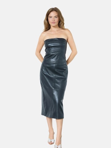 Robe 'Phoebe' co'couture en noir