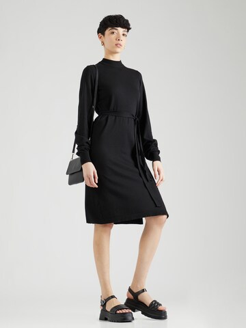 Robe 'Lisette' ABOUT YOU en noir