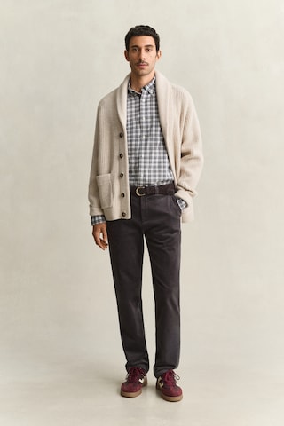 GANT Regular Fit Paita värissä harmaa