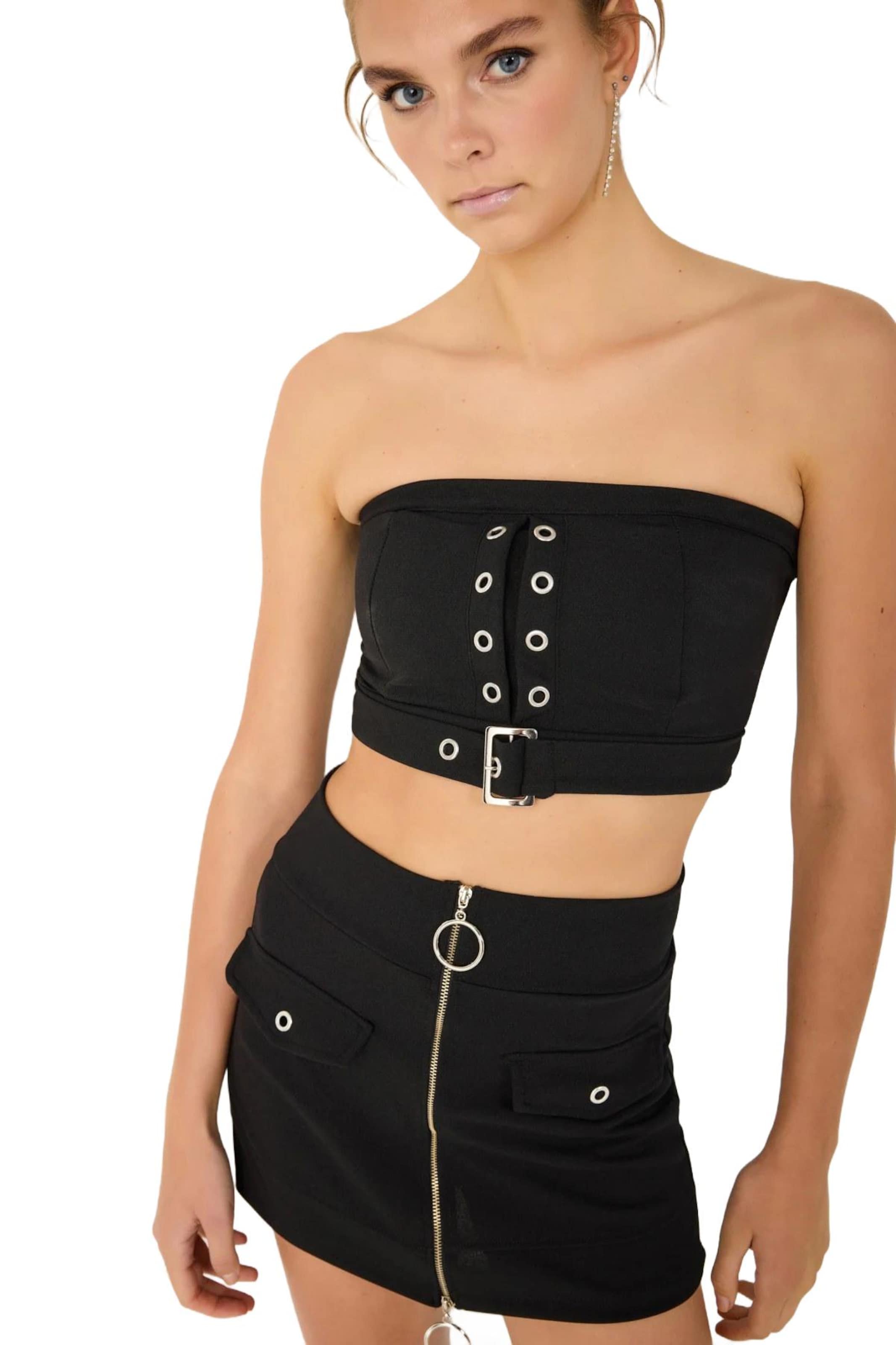 Costume No Matter What en noir