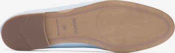 Chaussure basse 'AGNETE' Bianco en bleu