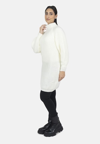 Elara Knit dress in White