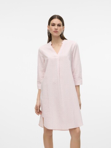 Robe VERO MODA en blanc : devant