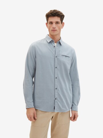 Coupe regular Chemise TOM TAILOR en bleu : devant