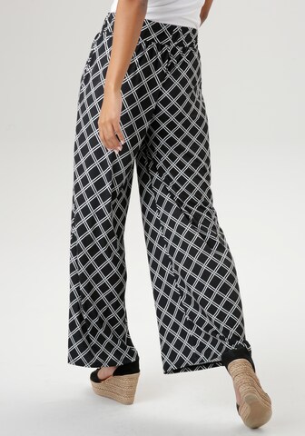 Aniston SELECTED Wide leg Pants in Black