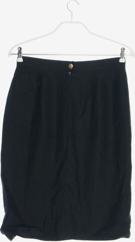 UNBEKANNT Skirt in XL in Black