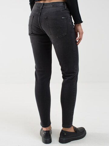 BIG STAR Tapered Jeans 'Maggie' in Grijs