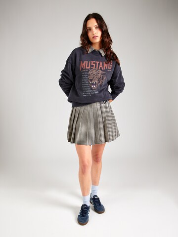 MUSTANG Sweatshirt 'Salida' in Black