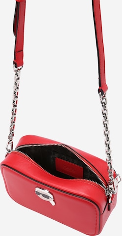 Karl Lagerfeld Τσάντα ώμου 'Ikonik 2.0' σε κόκκινο