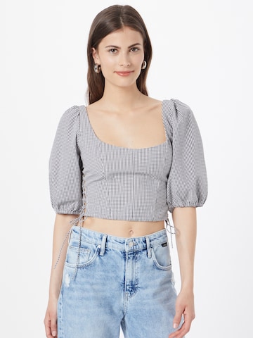 Abercrombie & Fitch - Blusa em branco: frente