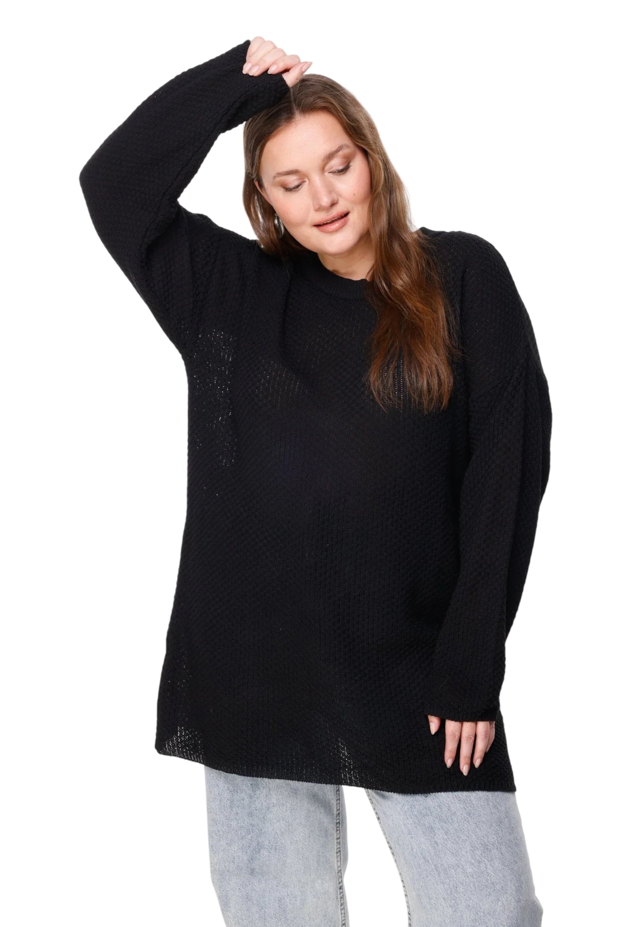 Shape Of You Pullover in Schwarz: Vorderseite