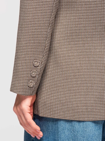 Ombre Blazers in Bruin
