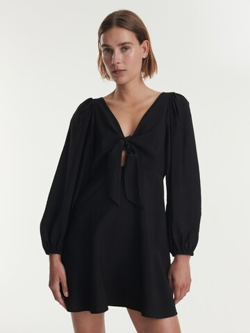 EDITED Dress 'Neah' in Black: front