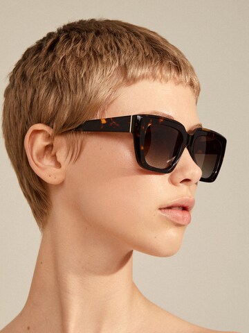 Pilgrim Sunglasses 'JOGLI' in Brown