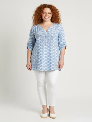 Shape Of You Tuniek in Blauw: voorkant