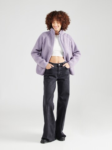 Derbe Fleecejacke 'Kuschelby' in Lila