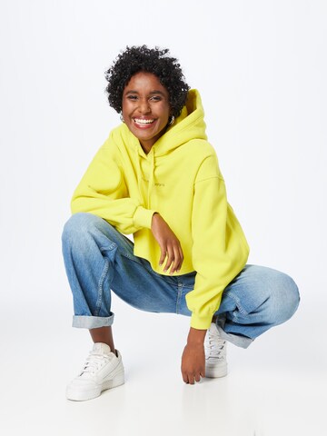 Calvin Klein Jeans Sweatshirt i gul