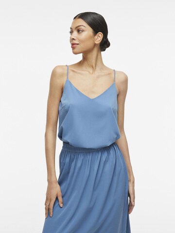 VILA Top in Blauw: voorkant