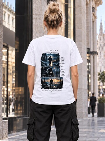 LUNØIR Studio Shirt 'Only You Know the Fight' in Wit