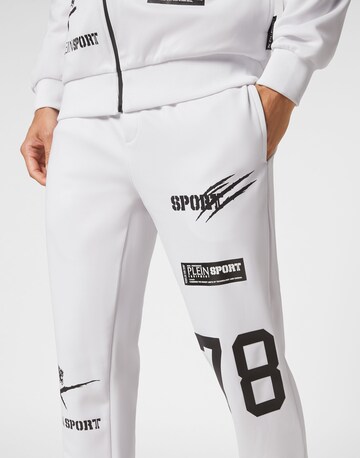 Survêtement 'Multilogo' Plein Sport en blanc