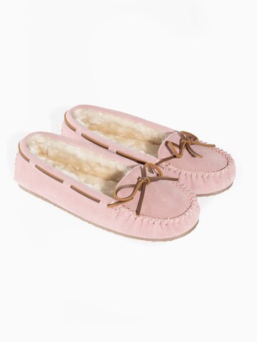 Minnetonka Huisschoenen 'Cally' in Roze