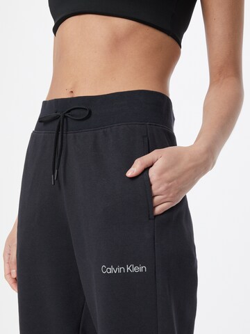 Calvin Klein Sport Zúžený strih Nohavice - Čierna
