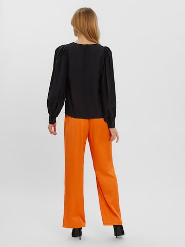 VERO MODA Blouse 'Dharma' in Zwart