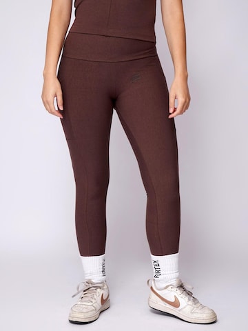 Leggings 'Essential Leggings' Fortex Fitness en marron : devant