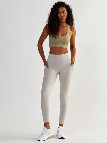 BeShaped Regular Sporthose 'Lift Me Up' in Grau