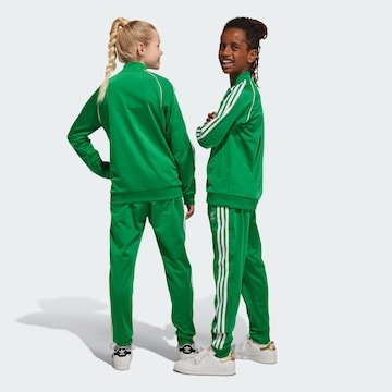 Effilé Pantalon 'Adicolor Sst' ADIDAS ORIGINALS en vert