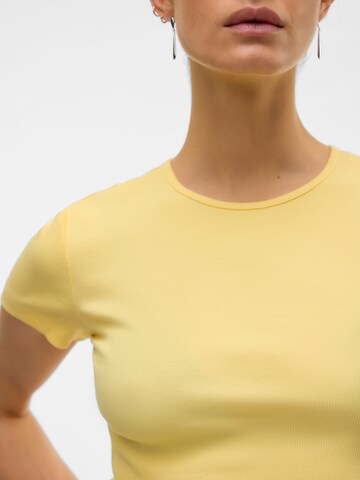 Maglietta 'VMCHLOE' di VERO MODA in giallo