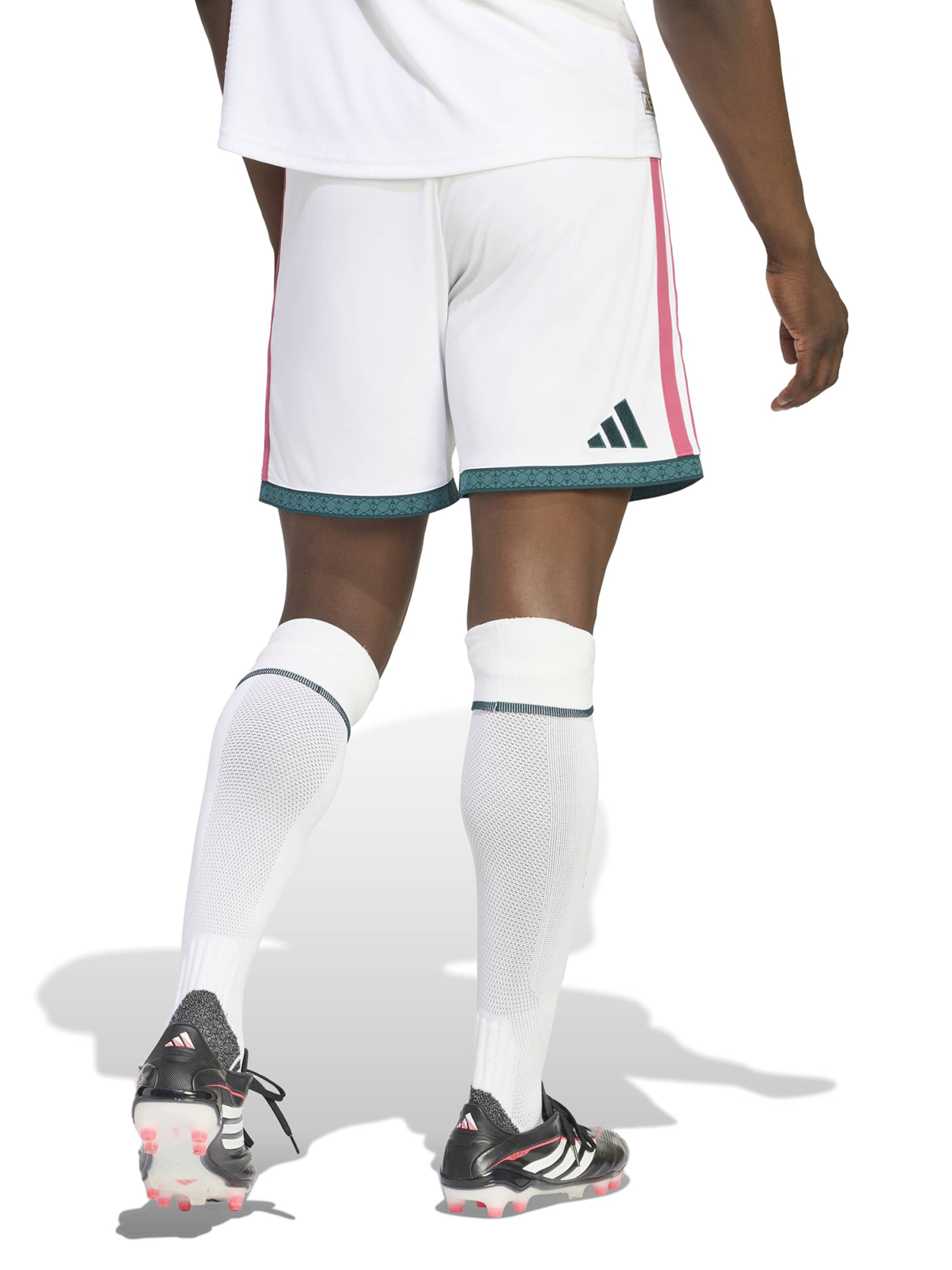 ADIDAS PERFORMANCE Regular Urheiluhousut 'REAL' värissä valkoinen