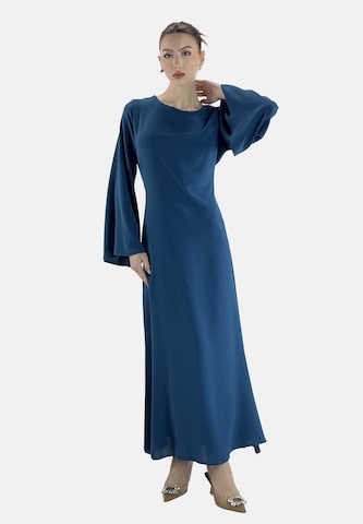 Elara Kleid in Blau: Vorderseite